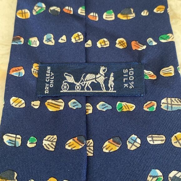 Hermes 100% Silk Tie - Picture 8 of 9